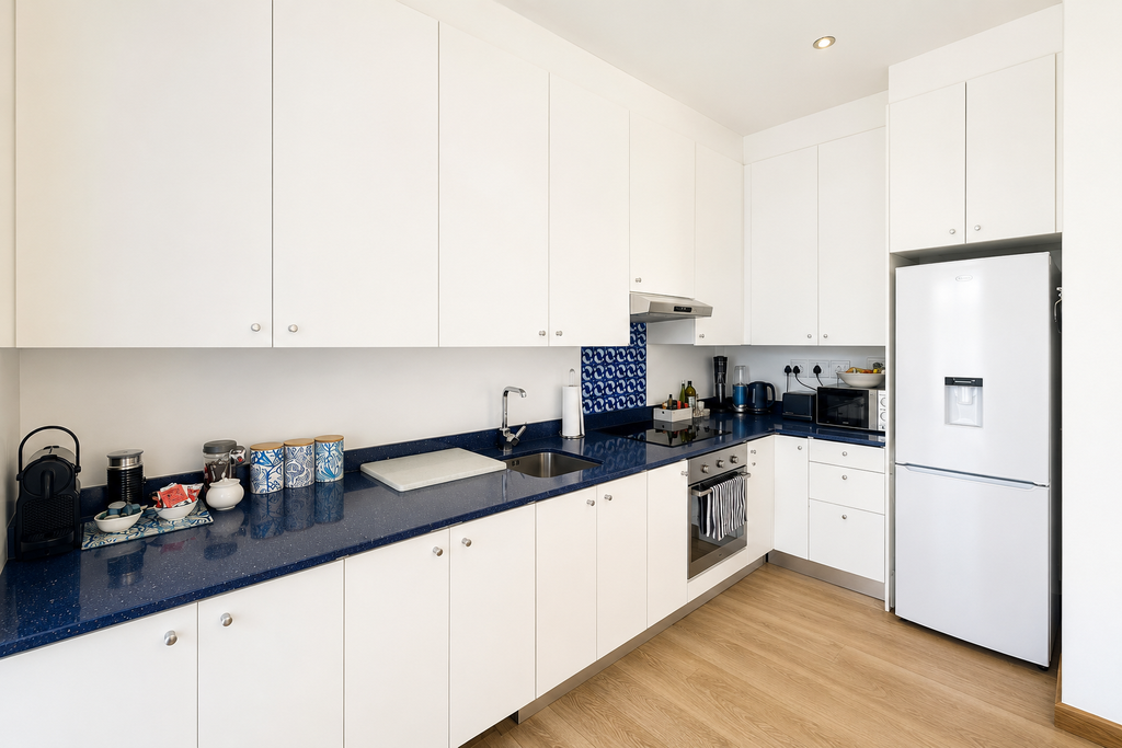 Greek Apartment in Clifton — photo 5