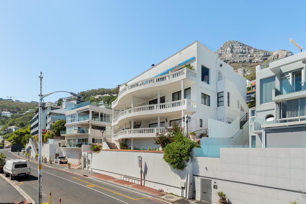 Greek Apartment in Clifton — photo 24