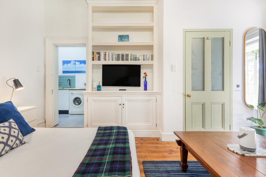 Sylverton 1 in Sea Point — photo 8