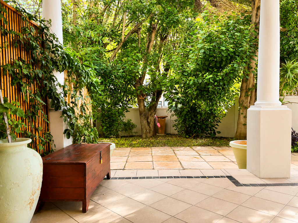Sylverton 1 in Sea Point — photo 14