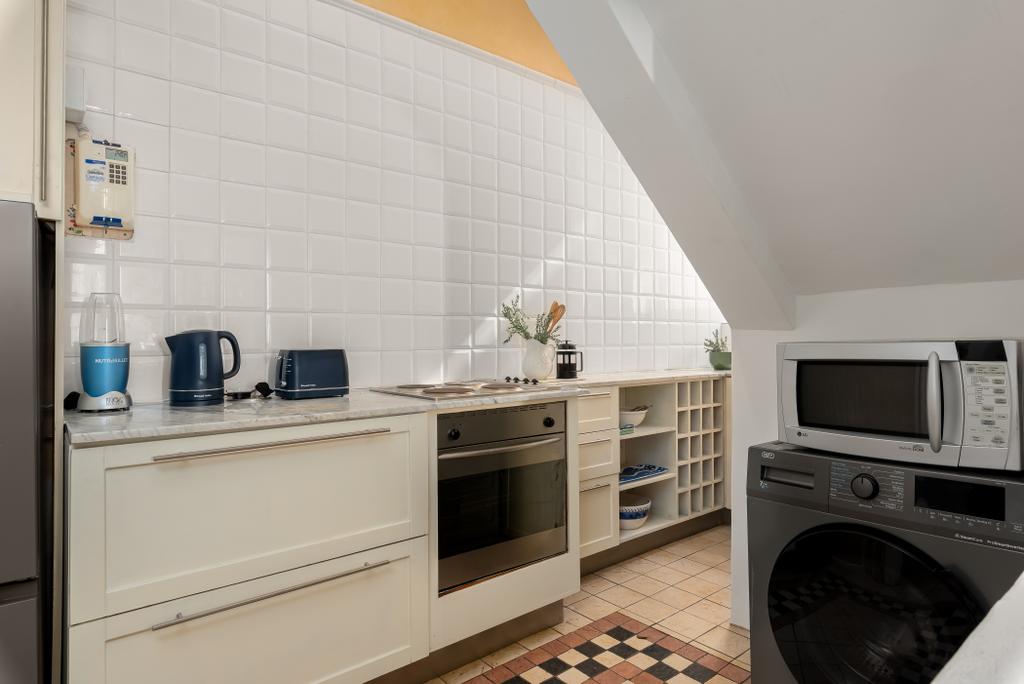 Sylverton 2 in Sea Point — photo 13